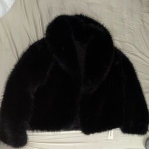 Commense Luxurious Black Faux Fur Coat